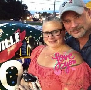 Meet your Posher, Lorijean